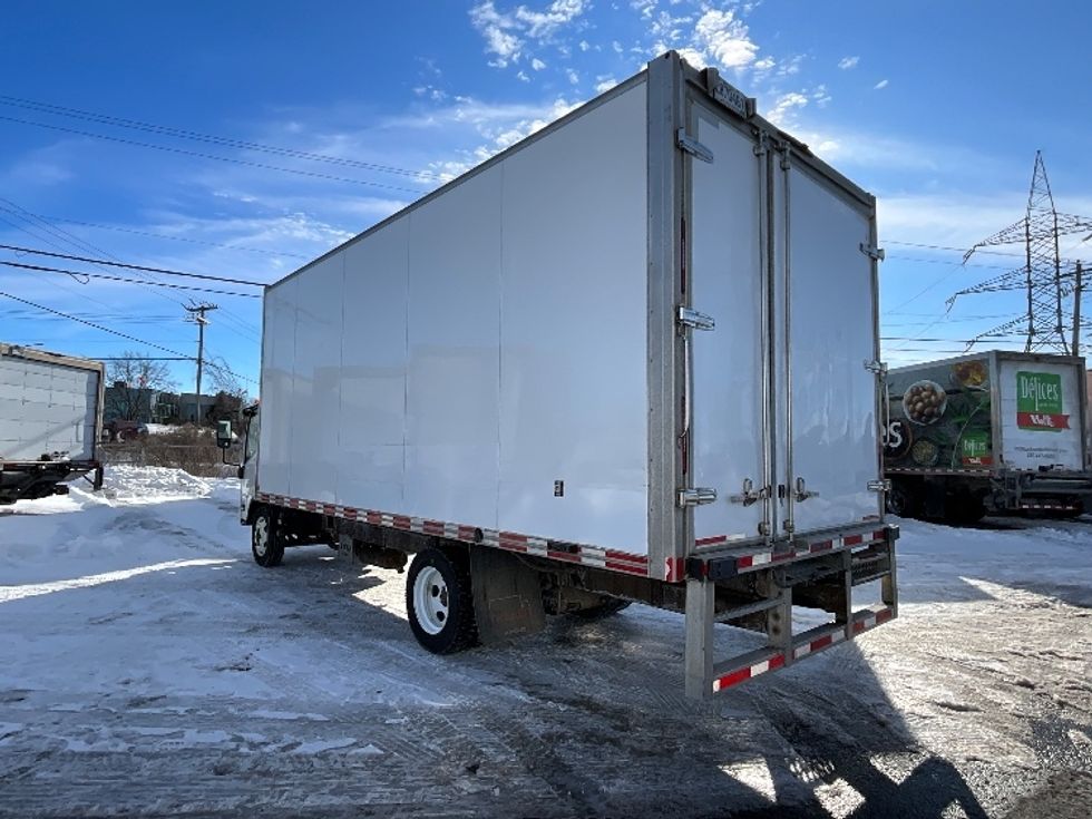 Light Duty Box Truck-Light and Medium Duty Trucks-Isuzu-2020-NPR EFI-Boucherville-PQ-225,600\n\t\tkm-$ 38,500 - Image 6
