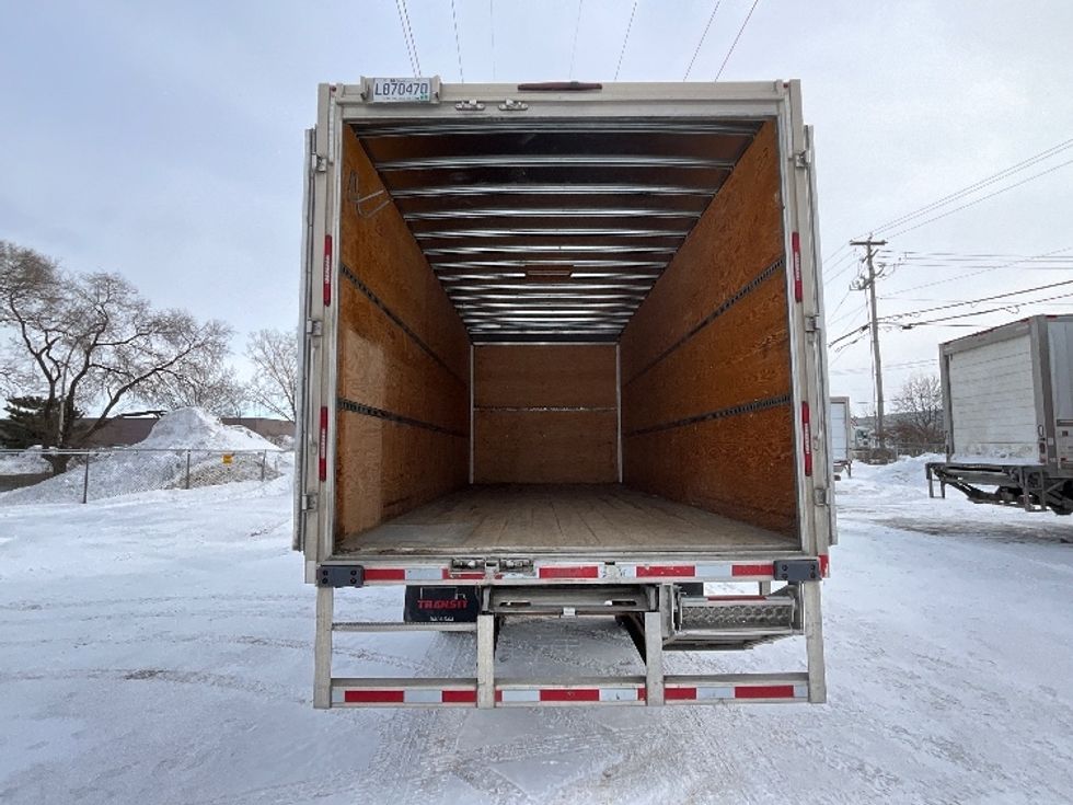 Light Duty Box Truck-Light and Medium Duty Trucks-Isuzu-2020-NPR EFI-Boucherville-PQ-299,845\n\t\tkm-$ 25,000 - Image 8