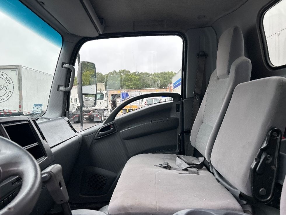 Light Duty Box Truck-Light and Medium Duty Trucks-Isuzu-2020-NPR EFI-Braintree-MA-109,336\n\t\tmiles-$ 35,000 - Image 19