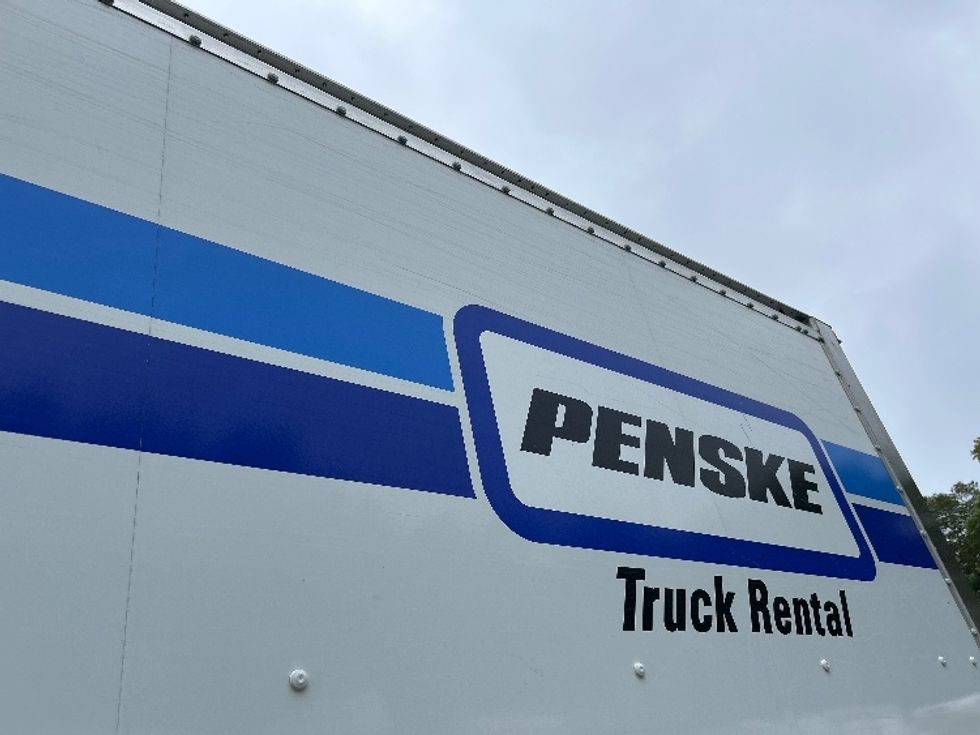 Light Duty Box Truck-Light and Medium Duty Trucks-Isuzu-2020-NPR EFI-Braintree-MA-109,336\n\t\tmiles-$ 35,000 - Image 27