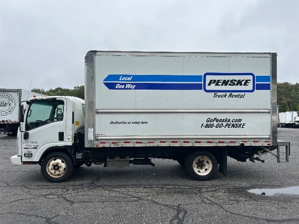 Light Duty Box Truck-Light and Medium Duty Trucks-Isuzu-2020-NPR EFI-Braintree-MA-109,336\n\t\tmiles-$ 35,000 - Image 4