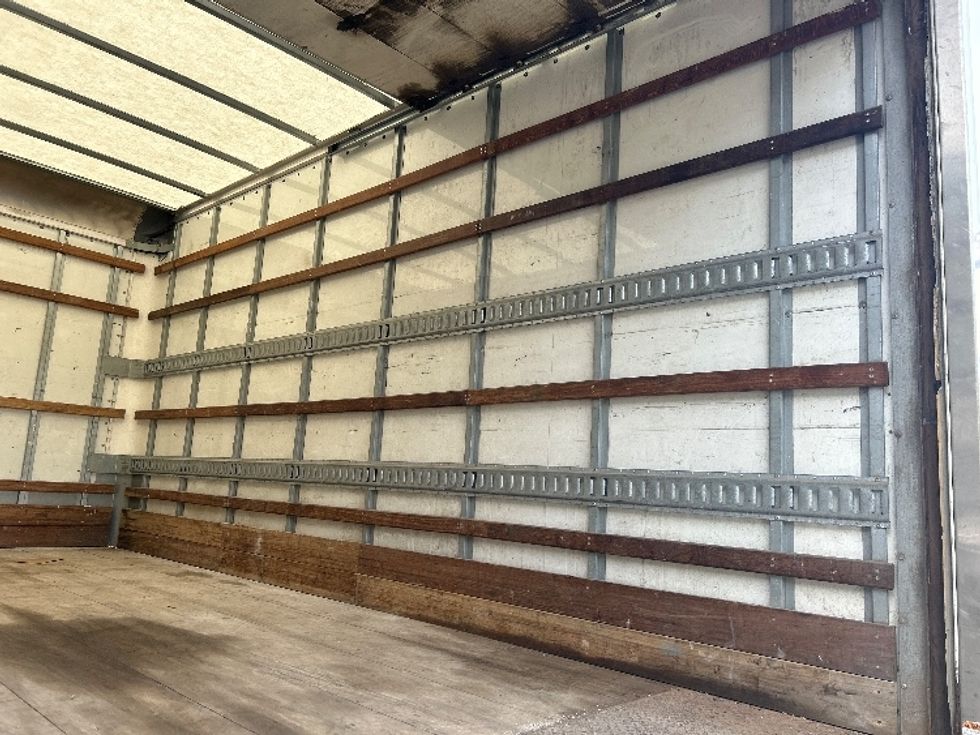 Light Duty Box Truck-Light and Medium Duty Trucks-Isuzu-2020-NPR EFI-Braintree-MA-150,643\n\t\tmiles-$ 28,500 - Image 12