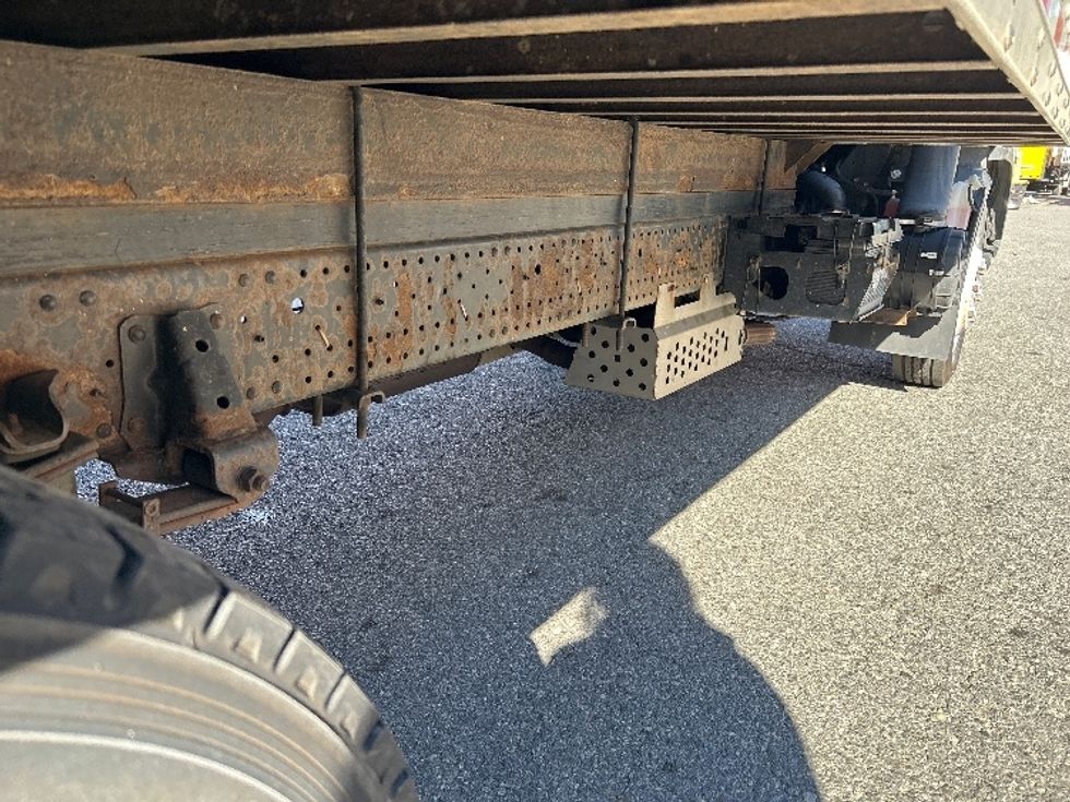 Light Duty Box Truck-Light and Medium Duty Trucks-Isuzu-2020-NPR EFI-Braintree-MA-150,643\n\t\tmiles-$ 28,500 - Image 15