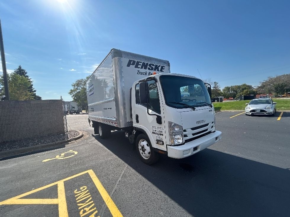 Light Duty Box Truck-Light and Medium Duty Trucks-Isuzu-2020-NPR EFI-Brooklyn Park-MN-94,121\n\t\tmiles-$ 36,500 - Image 1