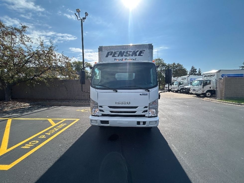Light Duty Box Truck-Light and Medium Duty Trucks-Isuzu-2020-NPR EFI-Brooklyn Park-MN-94,121\n\t\tmiles-$ 36,500 - Image 2