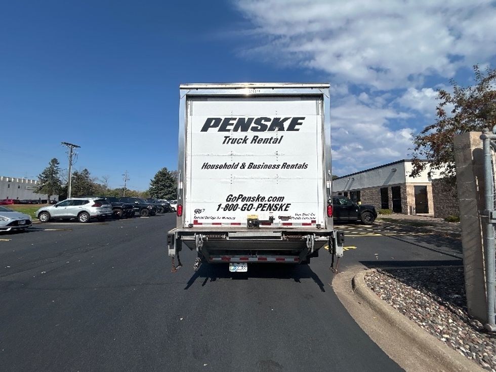 Light Duty Box Truck-Light and Medium Duty Trucks-Isuzu-2020-NPR EFI-Brooklyn Park-MN-94,121\n\t\tmiles-$ 36,500 - Image 7