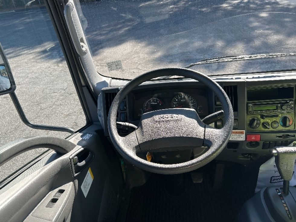 Light Duty Box Truck-Light and Medium Duty Trucks-Isuzu-2020-NPR EFI-Chesapeake-VA-90,912\n\t\tmiles-$ 39,750 - Image 18