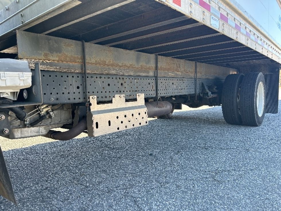 Light Duty Box Truck-Light and Medium Duty Trucks-Isuzu-2020-NPR EFI-Chesapeake-VA-90,912\n\t\tmiles-$ 39,750 - Image 5