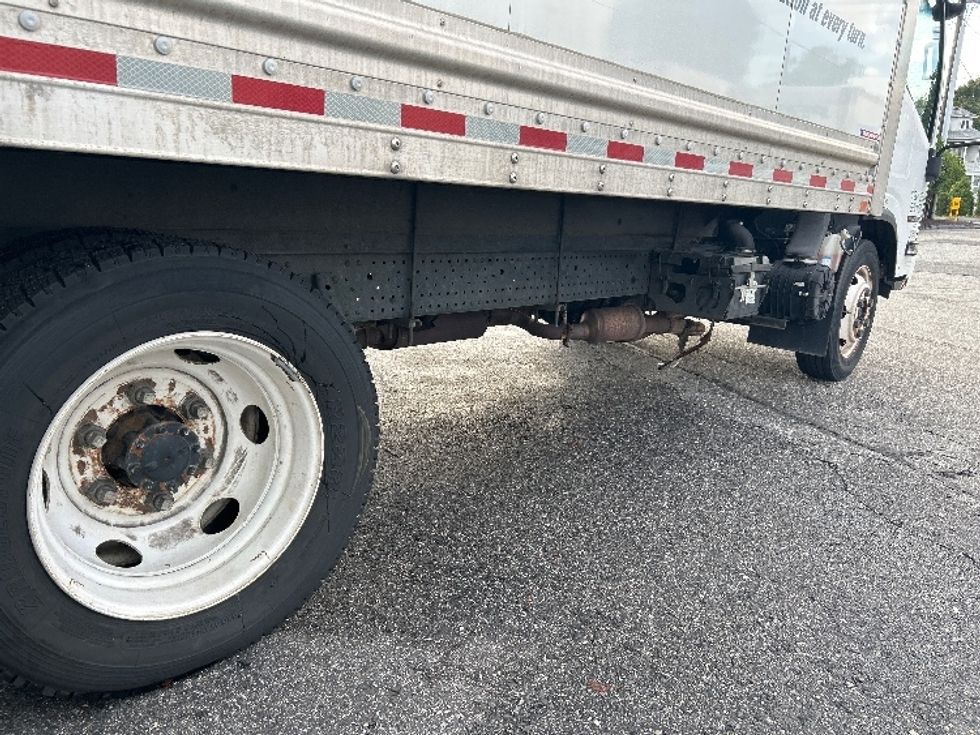 Light Duty Box Truck-Light and Medium Duty Trucks-Isuzu-2020-NPR EFI-Chicopee-MA-110,542\n\t\tmiles-$ 35,000 - Image 14