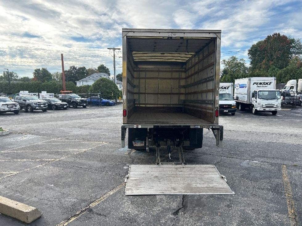 Light Duty Box Truck-Light and Medium Duty Trucks-Isuzu-2020-NPR EFI-Chicopee-MA-110,542\n\t\tmiles-$ 35,000 - Image 9