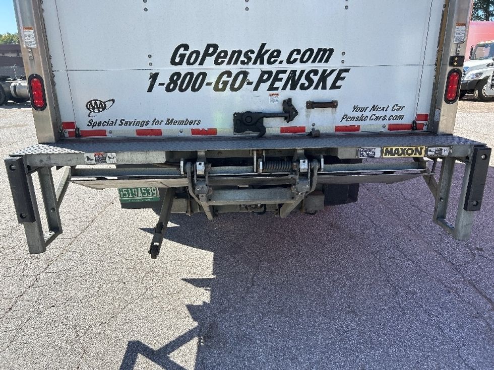 Light Duty Box Truck-Light and Medium Duty Trucks-Isuzu-2020-NPR EFI-Chicopee-MA-73,270\n\t\tmiles-$ 38,500 - Image 9