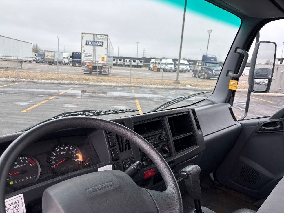 Light Duty Box Truck-Light and Medium Duty Trucks-Isuzu-2020-NPR EFI-Columbus-OH-65,533\n\t\tmiles-$ 38,500 - Image 18
