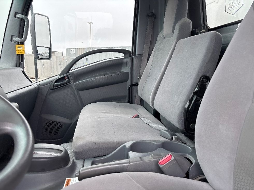 Light Duty Box Truck-Light and Medium Duty Trucks-Isuzu-2020-NPR EFI-Columbus-OH-65,533\n\t\tmiles-$ 38,500 - Image 19