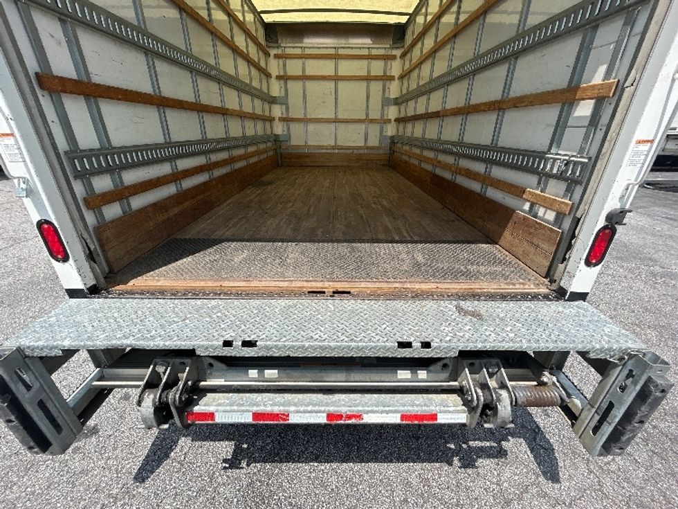 Light Duty Box Truck-Light and Medium Duty Trucks-Isuzu-2020-NPR EFI-Duluth-GA-121,897\n\t\tmiles-$ 38,000 - Image 10