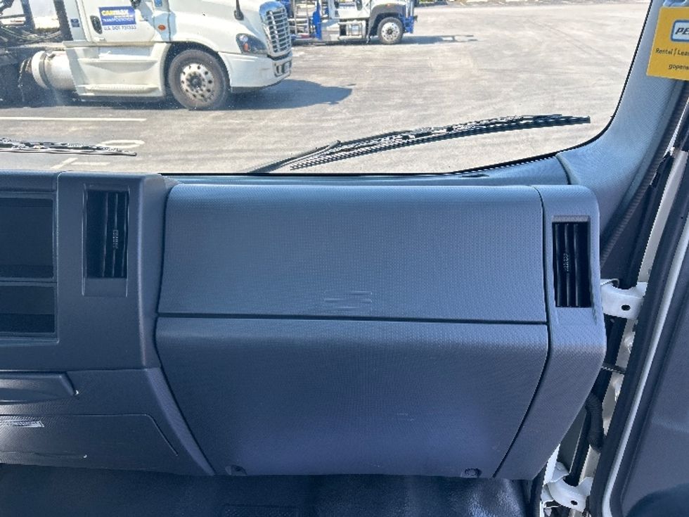 Light Duty Box Truck-Light and Medium Duty Trucks-Isuzu-2020-NPR EFI-East Chicago-IN-76,746\n\t\tmiles-$ 38,250 - Image 21