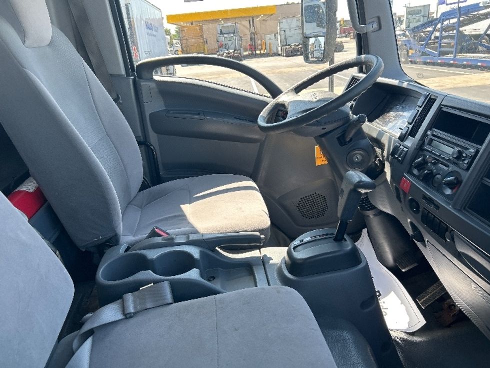 Light Duty Box Truck-Light and Medium Duty Trucks-Isuzu-2020-NPR EFI-East Chicago-IN-76,746\n\t\tmiles-$ 38,250 - Image 22