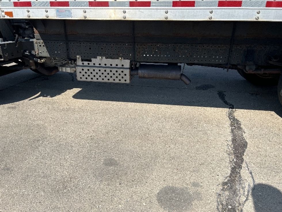 Light Duty Box Truck-Light and Medium Duty Trucks-Isuzu-2020-NPR EFI-East Chicago-IN-88,422\n\t\tmiles-$ 37,000 - Image 5