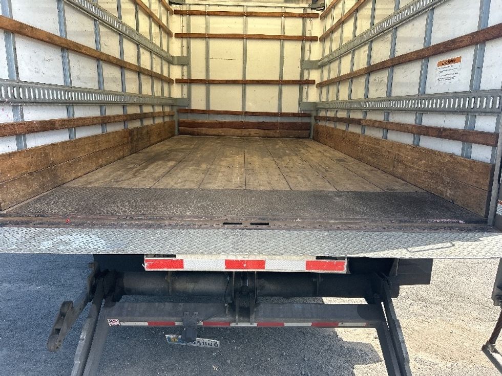 Light Duty Box Truck-Light and Medium Duty Trucks-Isuzu-2020-NPR EFI-Elmsford-NY-93,921\n\t\tmiles-$ 38,250 - Image 10