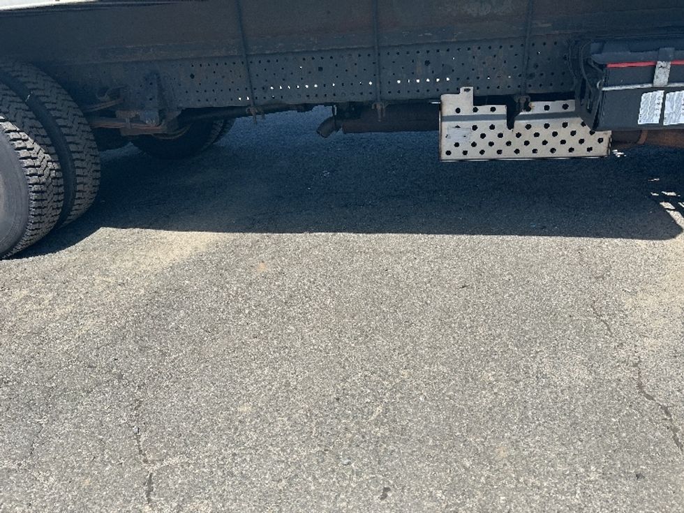 Light Duty Box Truck-Light and Medium Duty Trucks-Isuzu-2020-NPR EFI-Elmsford-NY-93,921\n\t\tmiles-$ 38,250 - Image 14