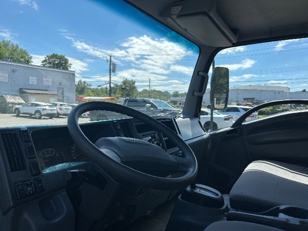 Light Duty Box Truck-Light and Medium Duty Trucks-Isuzu-2020-NPR EFI-Elmsford-NY-93,921\n\t\tmiles-$ 38,250 - Image 17