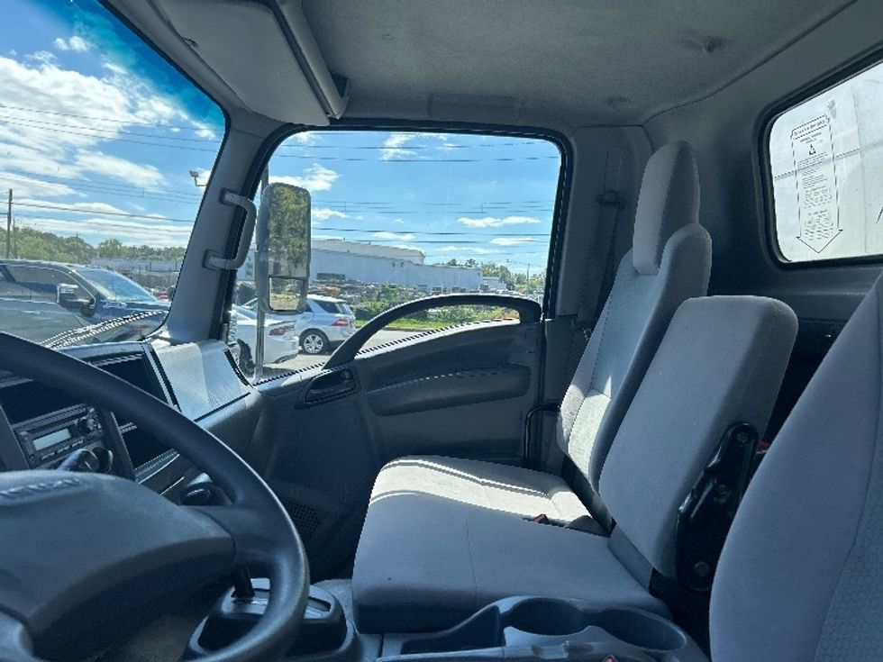 Light Duty Box Truck-Light and Medium Duty Trucks-Isuzu-2020-NPR EFI-Elmsford-NY-93,921\n\t\tmiles-$ 38,250 - Image 19