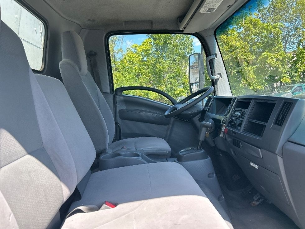 Light Duty Box Truck-Light and Medium Duty Trucks-Isuzu-2020-NPR EFI-Elmsford-NY-93,921\n\t\tmiles-$ 38,250 - Image 22