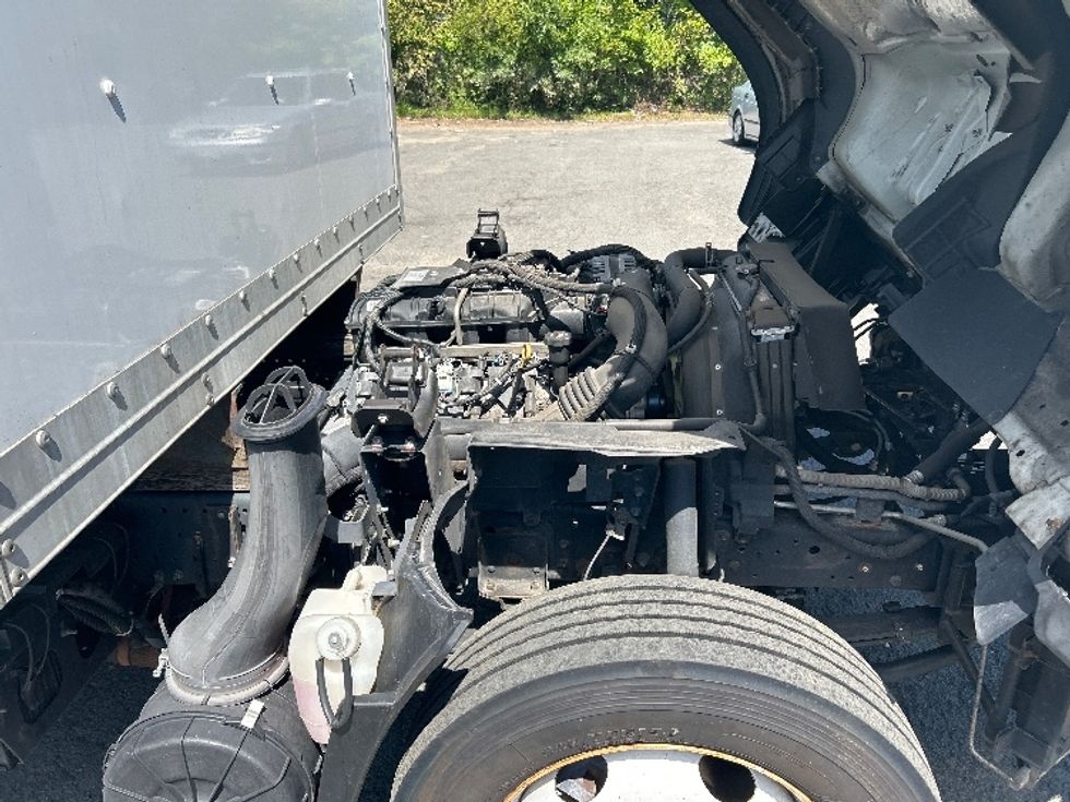 Light Duty Box Truck-Light and Medium Duty Trucks-Isuzu-2020-NPR EFI-Elmsford-NY-93,921\n\t\tmiles-$ 38,250 - Image 23