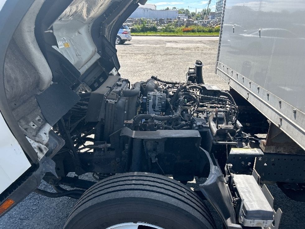 Light Duty Box Truck-Light and Medium Duty Trucks-Isuzu-2020-NPR EFI-Elmsford-NY-93,921\n\t\tmiles-$ 38,250 - Image 24