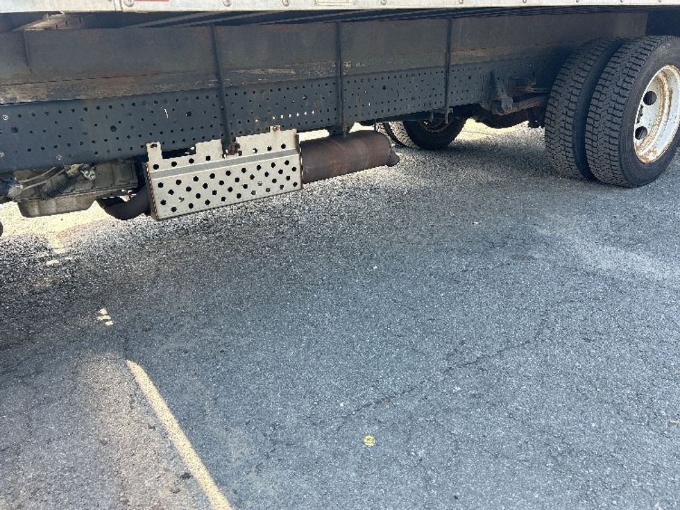 Light Duty Box Truck-Light and Medium Duty Trucks-Isuzu-2020-NPR EFI-Elmsford-NY-93,921\n\t\tmiles-$ 38,250 - Image 5