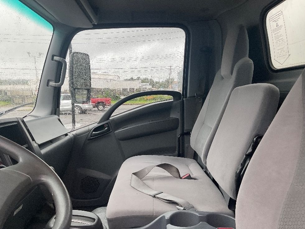Light Duty Box Truck-Light and Medium Duty Trucks-Isuzu-2020-NPR EFI-Elmsford-NY-97,500\n\t\tmiles-$ 38,000 - Image 19