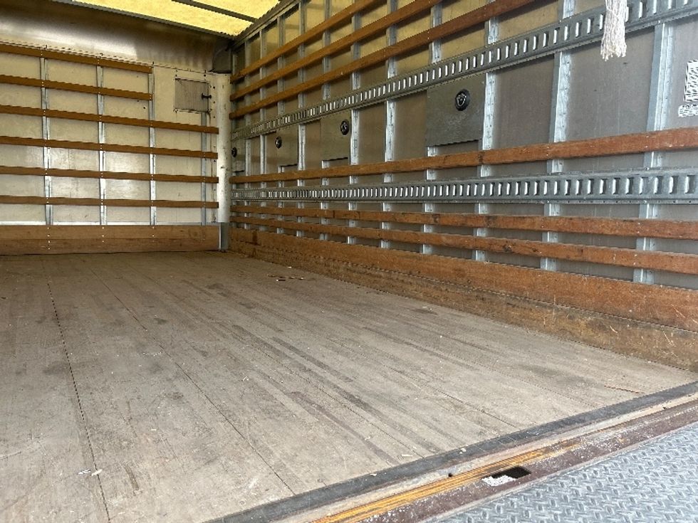 Light Duty Box Truck-Light and Medium Duty Trucks-Isuzu-2020-NPR EFI-Essex-MD-88,256\n\t\tmiles-$ 40,750 - Image 12