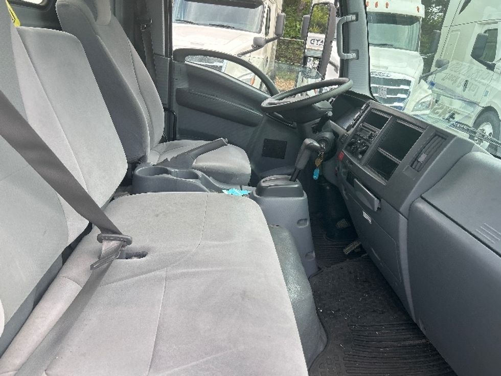 Light Duty Box Truck-Light and Medium Duty Trucks-Isuzu-2020-NPR EFI-Essex-MD-88,256\n\t\tmiles-$ 40,750 - Image 22