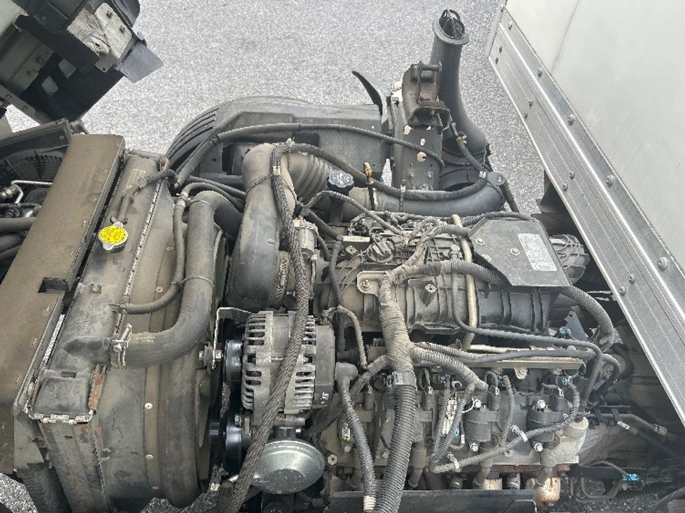 Light Duty Box Truck-Light and Medium Duty Trucks-Isuzu-2020-NPR EFI-Essex-MD-88,256\n\t\tmiles-$ 40,750 - Image 24