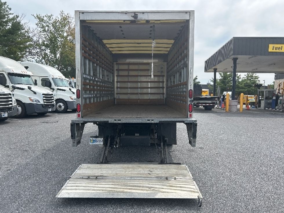 Light Duty Box Truck-Light and Medium Duty Trucks-Isuzu-2020-NPR EFI-Essex-MD-88,256\n\t\tmiles-$ 40,750 - Image 9