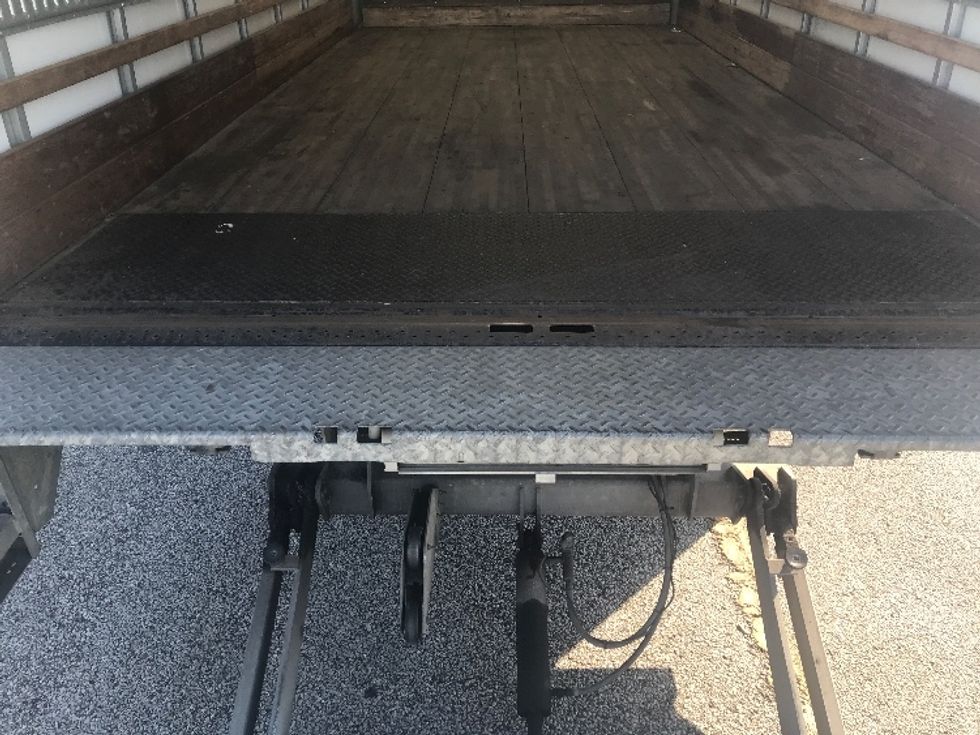Light Duty Box Truck-Light and Medium Duty Trucks-Isuzu-2020-NPR EFI-Evansville-IN-103,960\n\t\tmiles-$ 35,500 - Image 10