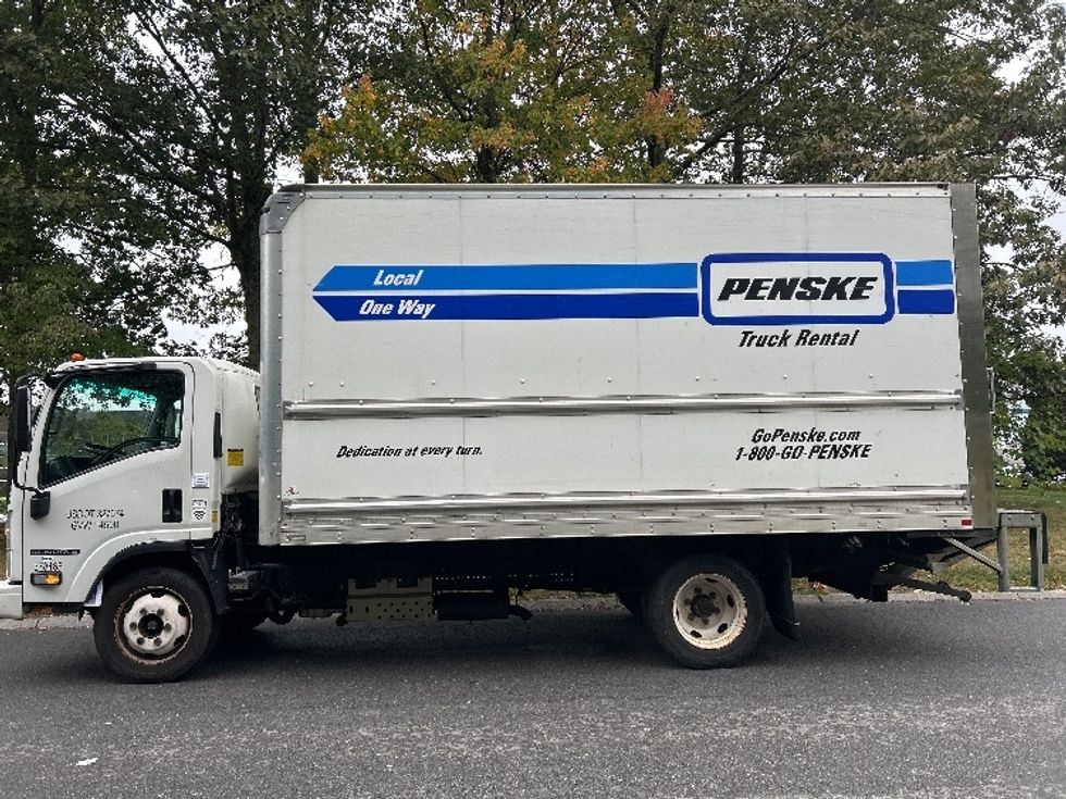 Light Duty Box Truck-Light and Medium Duty Trucks-Isuzu-2020-NPR EFI-Franklin-MA-103,953\n\t\tmiles-$ 35,500 - Image 4
