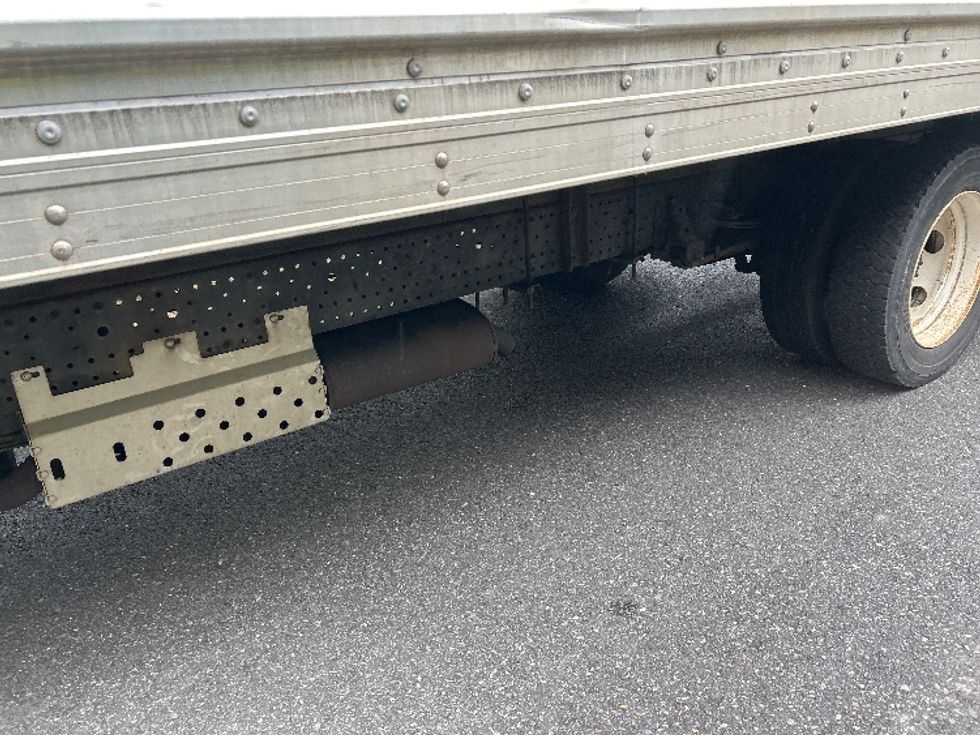 Light Duty Box Truck-Light and Medium Duty Trucks-Isuzu-2020-NPR EFI-Franklin-MA-103,953\n\t\tmiles-$ 35,500 - Image 5