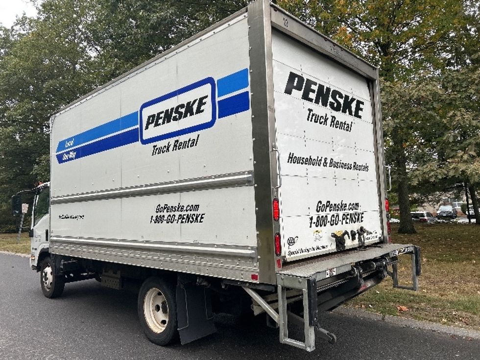 Light Duty Box Truck-Light and Medium Duty Trucks-Isuzu-2020-NPR EFI-Franklin-MA-103,953\n\t\tmiles-$ 35,500 - Image 6