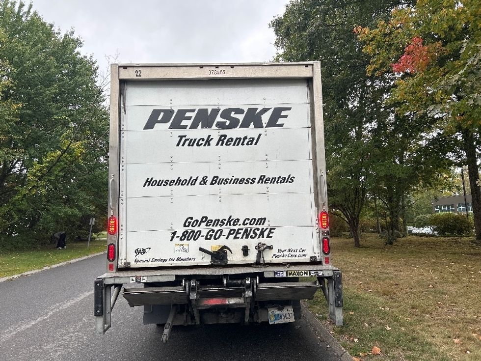 Light Duty Box Truck-Light and Medium Duty Trucks-Isuzu-2020-NPR EFI-Franklin-MA-103,953\n\t\tmiles-$ 35,500 - Image 7