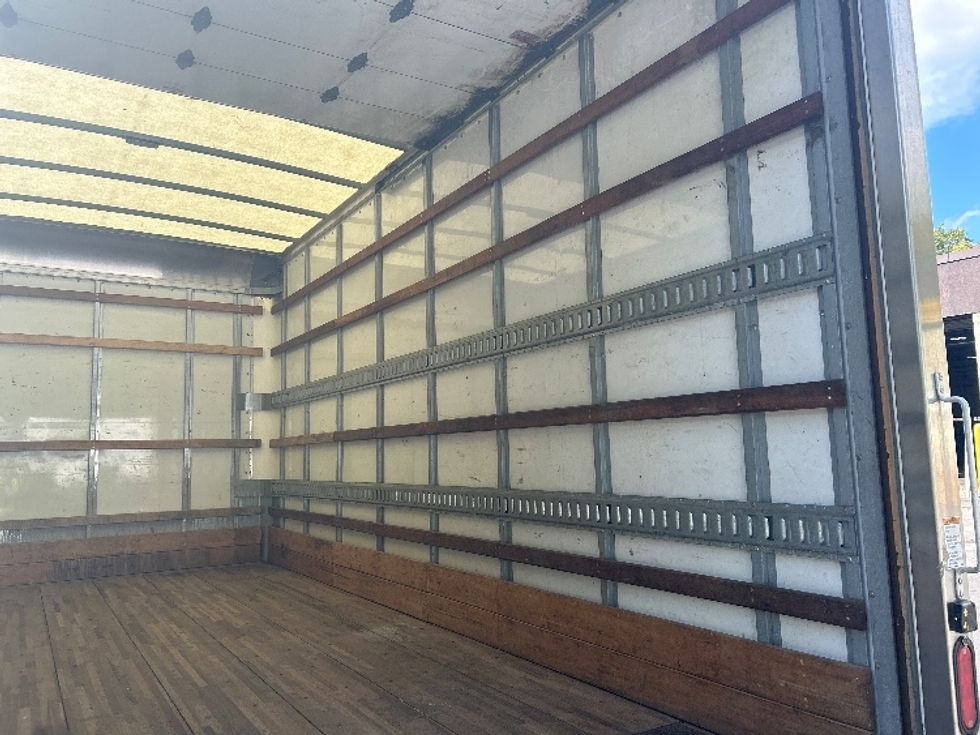 Light Duty Box Truck-Light and Medium Duty Trucks-Isuzu-2020-NPR EFI-Franklin-MA-79,813\n\t\tmiles-$ 37,750 - Image 12