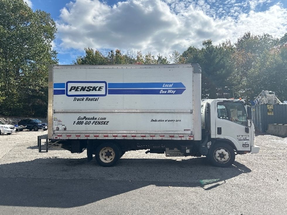 Light Duty Box Truck-Light and Medium Duty Trucks-Isuzu-2020-NPR EFI-Franklin-MA-79,813\n\t\tmiles-$ 37,750 - Image 16