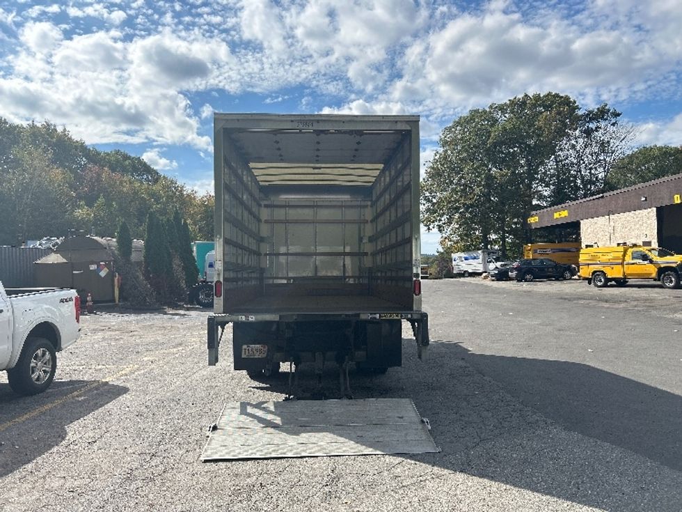 Light Duty Box Truck-Light and Medium Duty Trucks-Isuzu-2020-NPR EFI-Franklin-MA-79,813\n\t\tmiles-$ 37,750 - Image 9