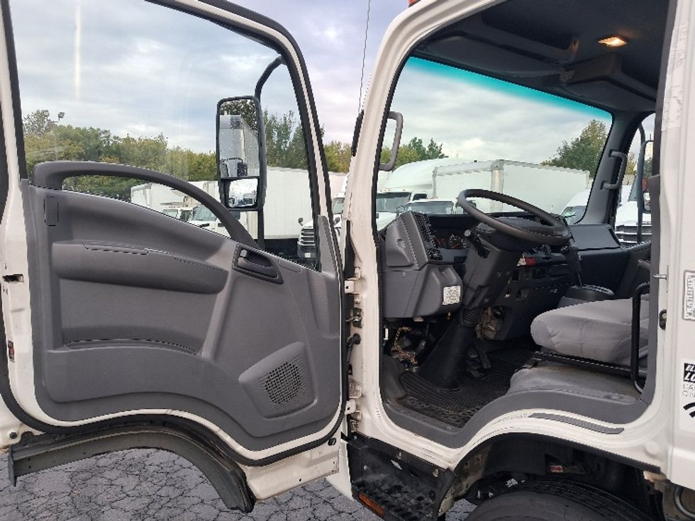 Light Duty Box Truck-Light and Medium Duty Trucks-Isuzu-2020-NPR EFI-Greensboro-NC-79,841\n\t\tmiles-$ 41,500 - Image 16