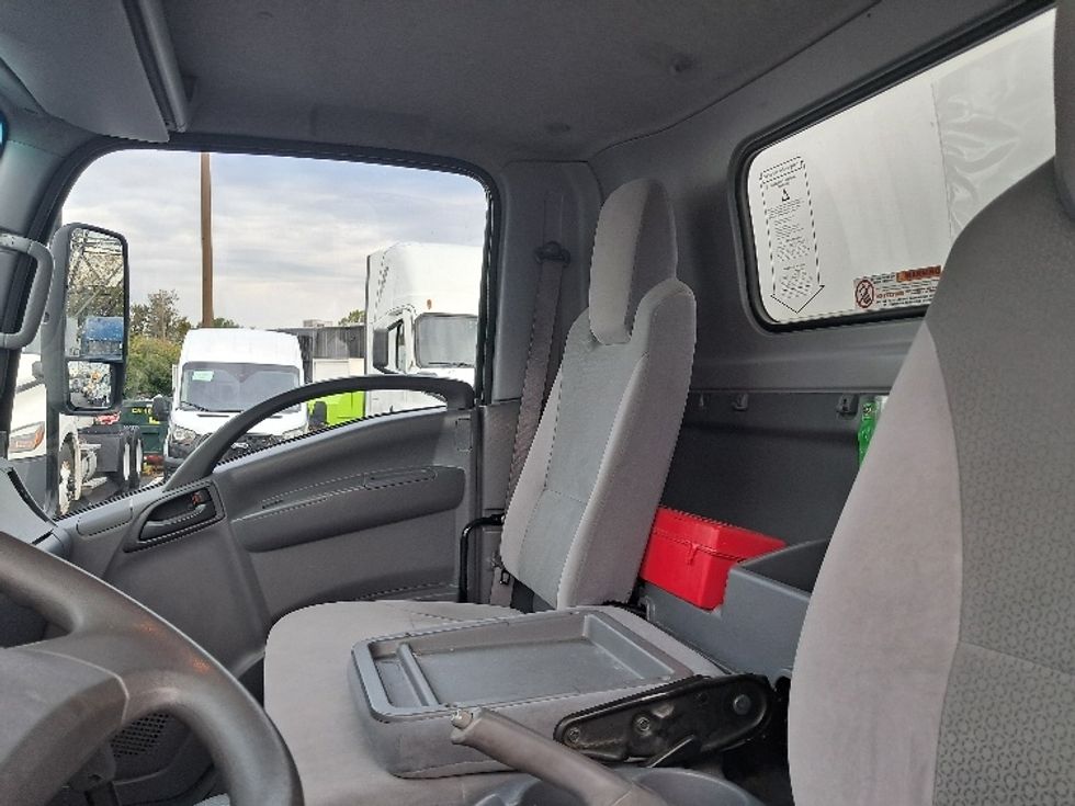 Light Duty Box Truck-Light and Medium Duty Trucks-Isuzu-2020-NPR EFI-Greensboro-NC-79,841\n\t\tmiles-$ 41,500 - Image 19