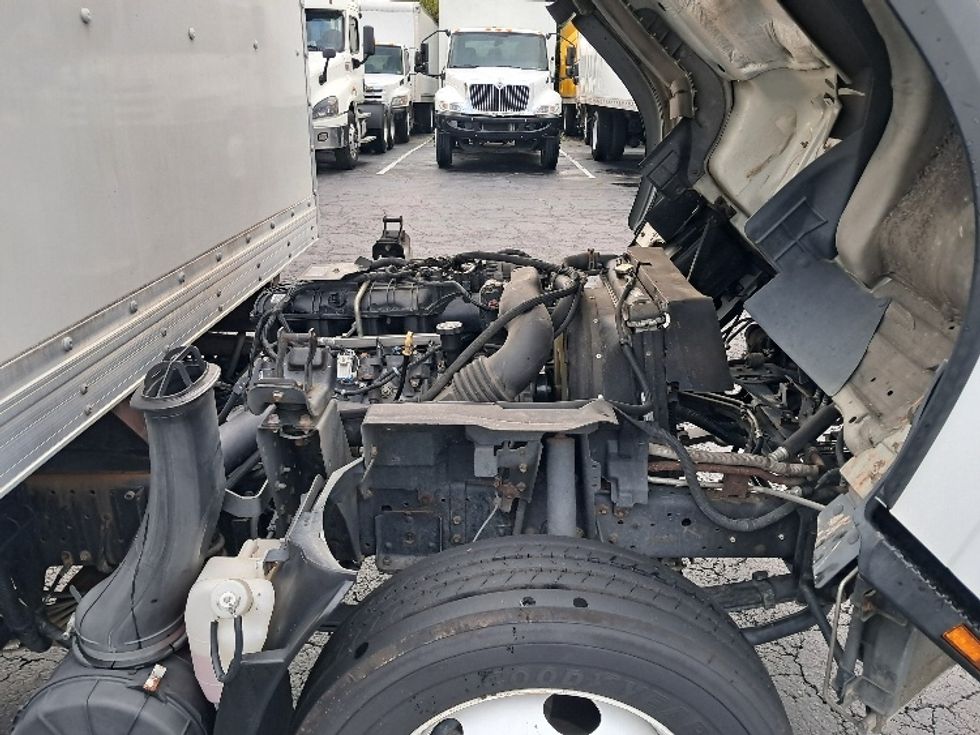 Light Duty Box Truck-Light and Medium Duty Trucks-Isuzu-2020-NPR EFI-Greensboro-NC-79,841\n\t\tmiles-$ 41,500 - Image 23