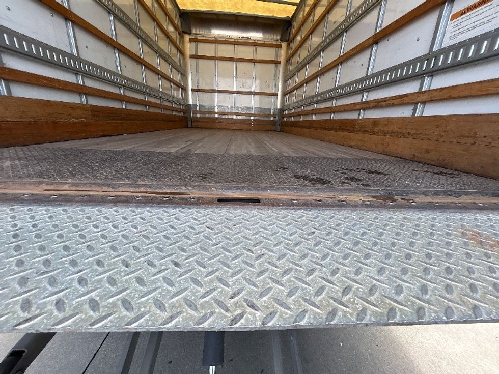 Light Duty Box Truck-Light and Medium Duty Trucks-Isuzu-2020-NPR EFI-Hammond-LA-68,192\n\t\tmiles-$ 42,750 - Image 10