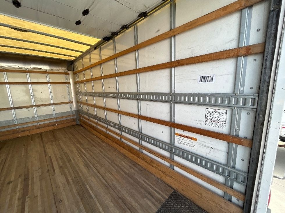 Light Duty Box Truck-Light and Medium Duty Trucks-Isuzu-2020-NPR EFI-Hammond-LA-68,192\n\t\tmiles-$ 42,750 - Image 12