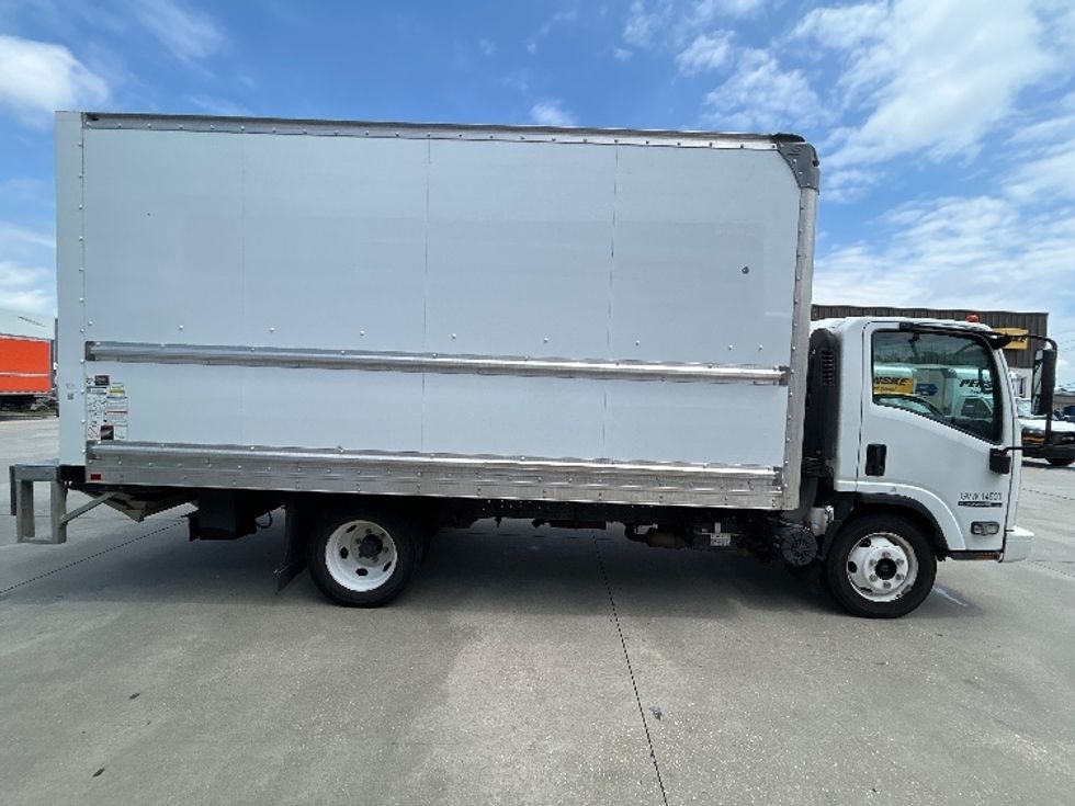 Light Duty Box Truck-Light and Medium Duty Trucks-Isuzu-2020-NPR EFI-Hammond-LA-68,192\n\t\tmiles-$ 42,750 - Image 15