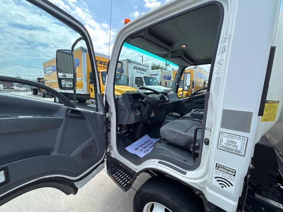 Light Duty Box Truck-Light and Medium Duty Trucks-Isuzu-2020-NPR EFI-Hammond-LA-68,192\n\t\tmiles-$ 42,750 - Image 16