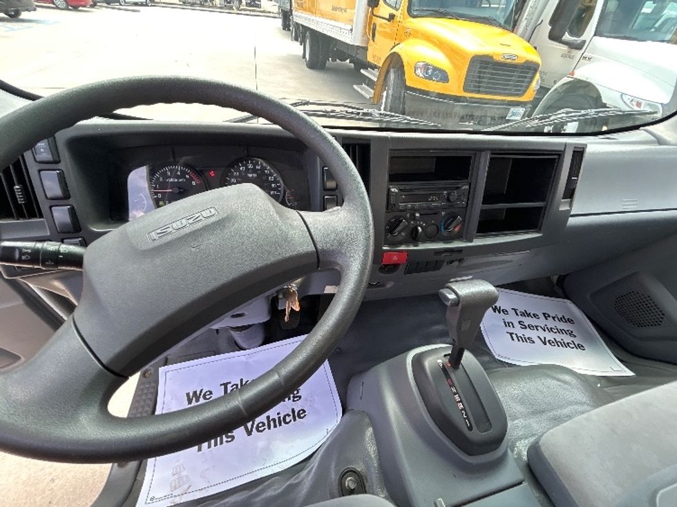 Light Duty Box Truck-Light and Medium Duty Trucks-Isuzu-2020-NPR EFI-Hammond-LA-68,192\n\t\tmiles-$ 42,750 - Image 18